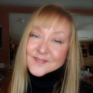 Meet your Posher, Teri